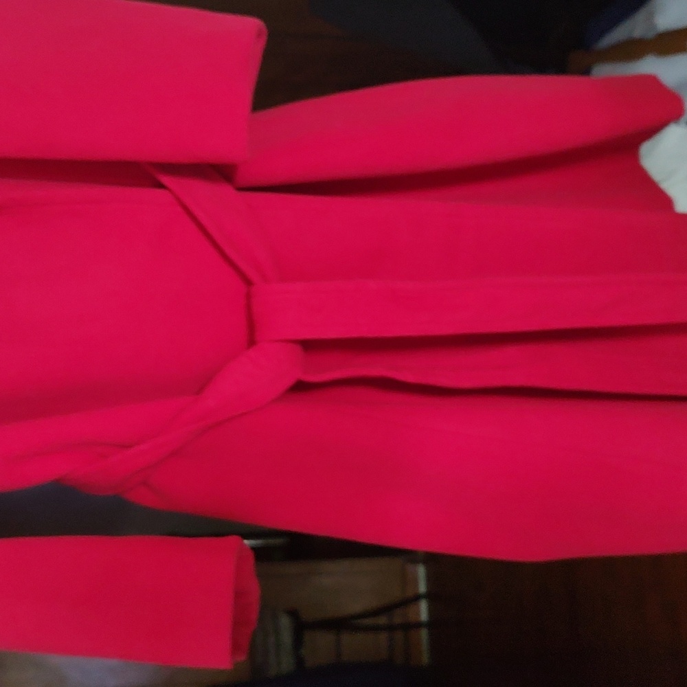 Coat - Picture 2 of 4